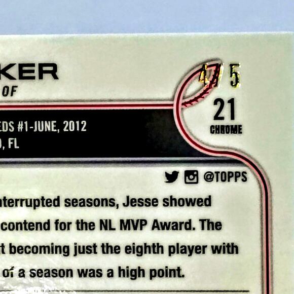 2022 Topps Chrome Jesse Winker #22 Red Raywave 4/5 - Picture 7 of 7